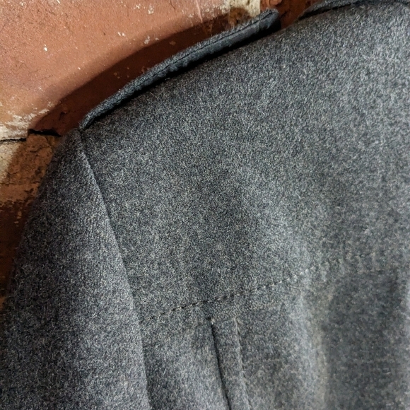 Kenneth Cole Reaction 8P Gray Wool Blend Long Button Down Lined Trench Coat‎ - Picture 6 of 10